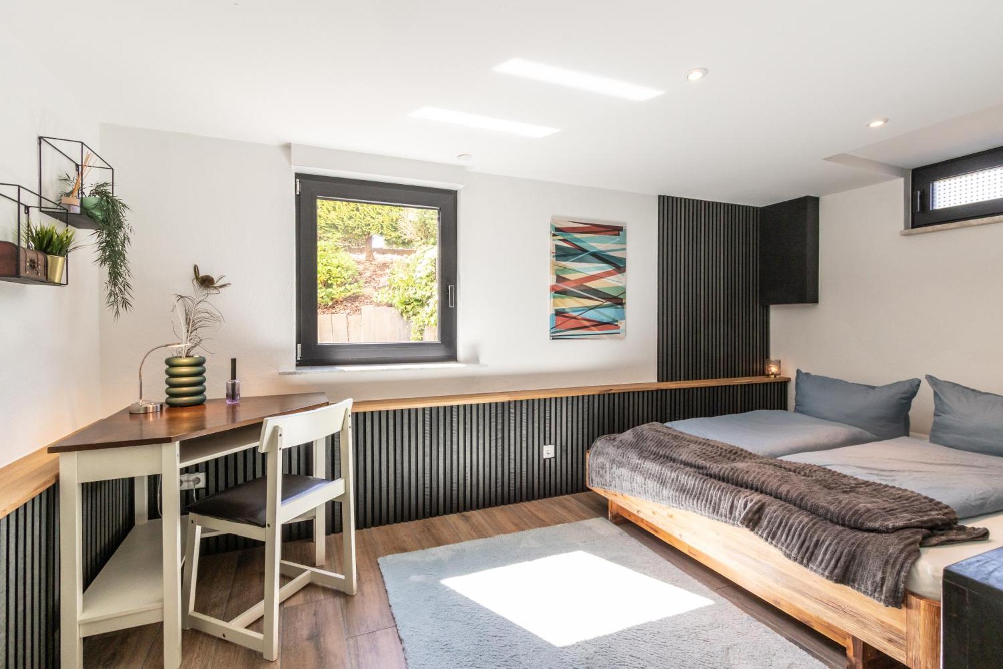Eifelbergversteck Grosse Und Moderne Einliegerwohnung In Mayen Luaran gambar