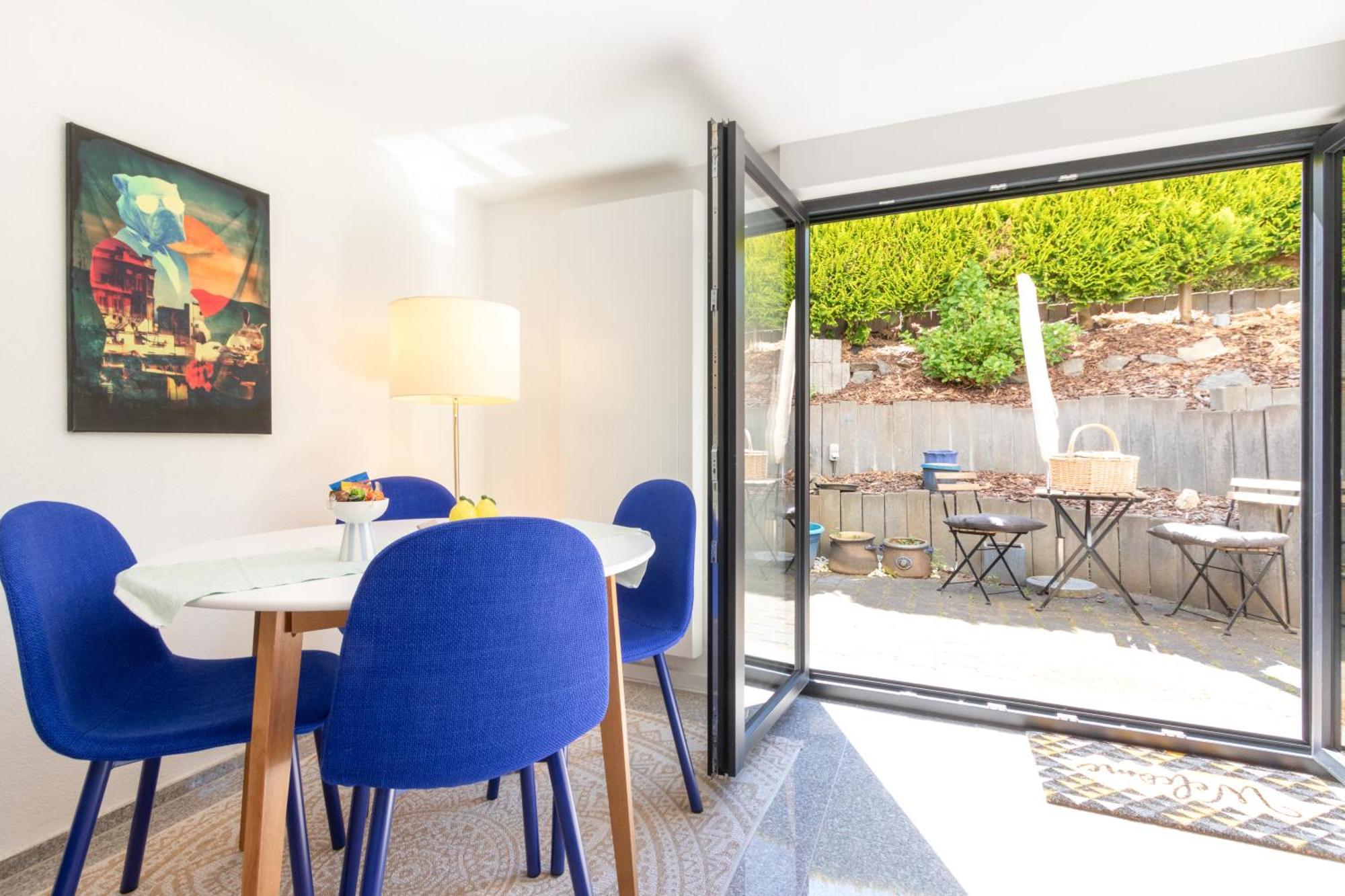 Eifelbergversteck Grosse Und Moderne Einliegerwohnung In Mayen Luaran gambar